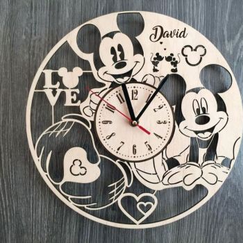 Ceas-Mickey-Mouse-din-Lemn-01-Personalizat