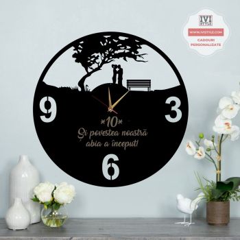 ceas aniversare personalizat 04 Si povestea noastra abia a inceput