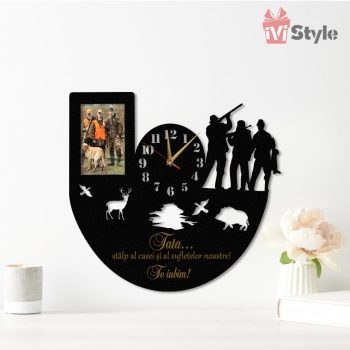 Ceas Trei Vanatori Personalizat cu Poza
