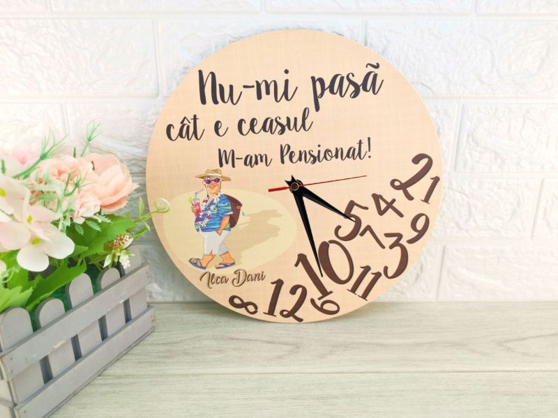 Ceas cadou pensionare