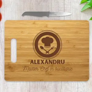 Tocator Bambus Personalizat Master Chef in bucatarie